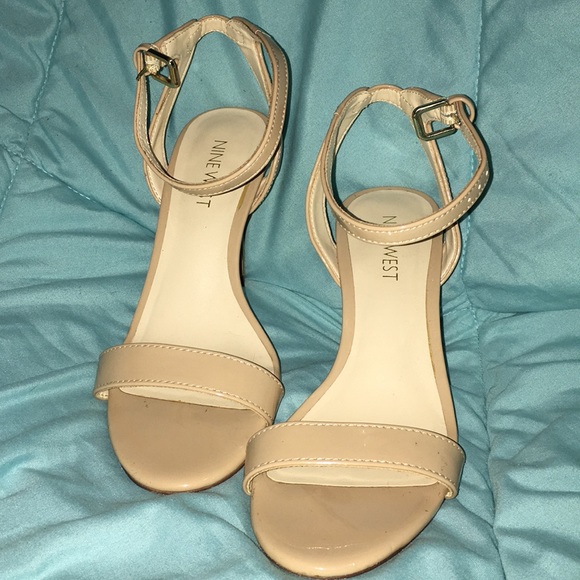 beige heels size 5